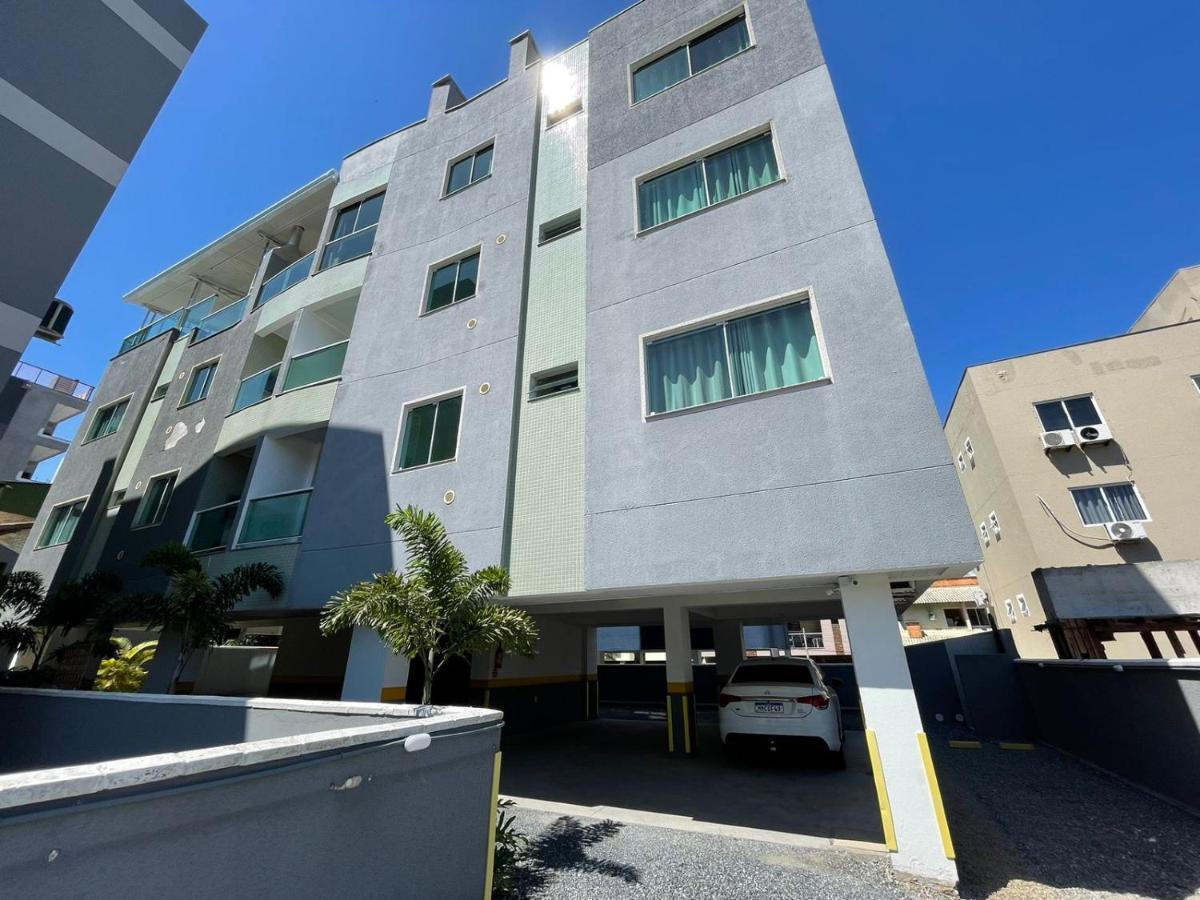 Residencial Pica Pau 301 Apartment บอมบินญัส ภายนอก รูปภาพ